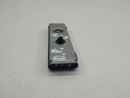 Mercedes-Benz B W246 W242 Amplificateur d'antenne A1668200689