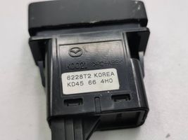 Mazda CX-5 Hätävilkkujen kytkin KD45664H0