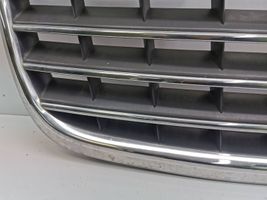 Chrysler Voyager Maskownica / Grill / Atrapa górna chłodnicy 05113127AA