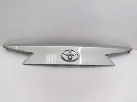 Toyota Auris E180 Poszycie / Tapicerka tylnej klapy bagażnika 7681102830