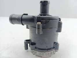 Audi A3 8Y Pompa elettrica dell’acqua/del refrigerante ausiliaria 04L965567A