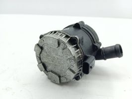 Audi A3 8Y Pompa elettrica dell’acqua/del refrigerante ausiliaria 04L965567A