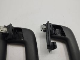 Audi A3 8Y Un set di maniglie per il soffitto 8Y0857644