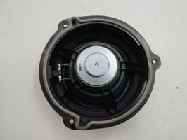 Audi A3 8Y Takaoven kaiutin 83A035411