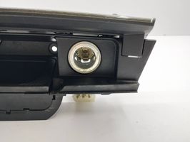 BMW 7 F01 F02 F03 F04 Priekšpusē dekoratīvās apdares lenta 9115537