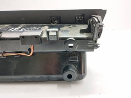 BMW 7 F01 F02 F03 F04 Priekšpusē dekoratīvās apdares lenta 9115537