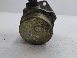 Renault Clio IV Alipainepumppu 146505272p