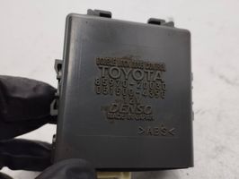 Toyota Avensis T270 Durų elektronikos valdymo blokas 8597020030