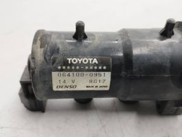 Toyota Prius (XW20) Pompe à eau de liquide de refroidissement 0641000951