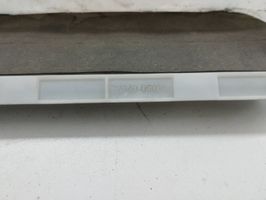 Toyota Avensis T270 Ventilācijas režģis 6294005030