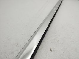 Mercedes-Benz E W213 Rivestimento modanatura del vetro della portiera anteriore A2137200224