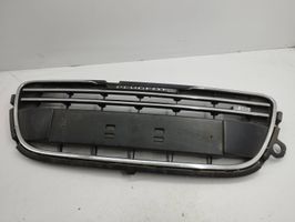 Peugeot 508 Grille calandre supérieure de pare-chocs avant 9688571877