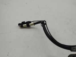 Chrysler Voyager Aerial antenna amplifier 04685636AF