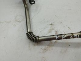 Maserati Quattroporte Tuyau de raccordement solide EGR 3187922585