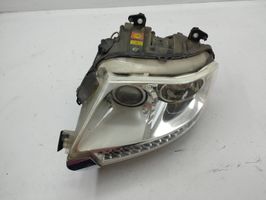 Maserati Quattroporte Lampa przednia 242221