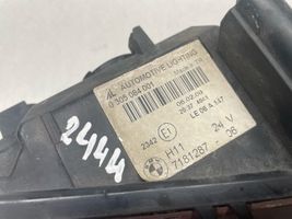 BMW 1 E82 E88 Światło przeciwmgłowe przednie 7181287