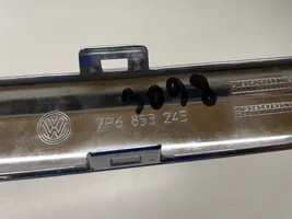 Volkswagen Touareg II Modanatura separatore del paraurti anteriore 7P6853245