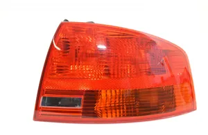 Audi A4 S4 B7 8E 8H Luci posteriori 8E5945096