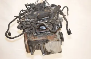 Volkswagen PASSAT B6 Silnik / Komplet 03C103358AQ