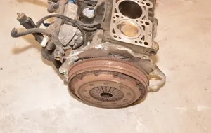 Volkswagen PASSAT B5.5 Blocco motore 06D103023