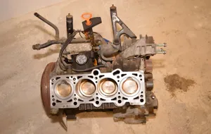 Volkswagen PASSAT B5.5 Blocco motore 06D103023