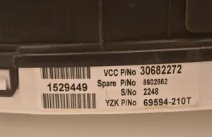 Volvo XC70 Compteur de vitesse tableau de bord 30682272