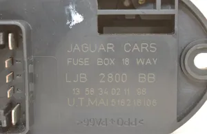 Jaguar XK8 - XKR Set scatola dei fusibili 518216106