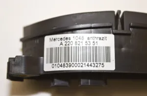Mercedes-Benz CL C215 Ohjauspyörän painikkeet/kytkimet A2208215351