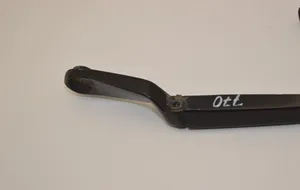 Audi Q7 4L Front wiper blade arm 4L1955407A