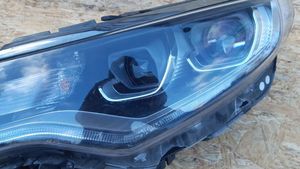 KIA Optima Lampa przednia 92101D4370