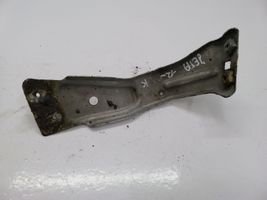 Volkswagen Jetta VI Fender mounting bracket 5C6821137