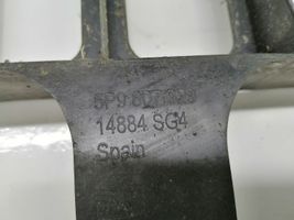 Seat Altea XL Belka zderzaka przedniego 5P9807929