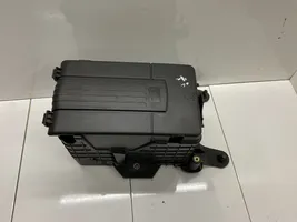 Volkswagen PASSAT CC Podstawa / Obudowa akumulatora 3C0915443A