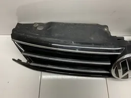 Volkswagen Jetta VI Grille calandre supérieure de pare-chocs avant 5C6853651AJ