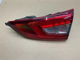 Nissan Qashqai Galinis žibintas dangtyje 265504EA5A