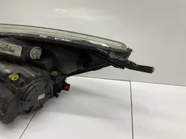 Opel Meriva B Lampa przednia 13253632