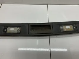 Volkswagen Tiguan Bagāžnieka numura zīmes apgaismojuma līste 5N0827287A