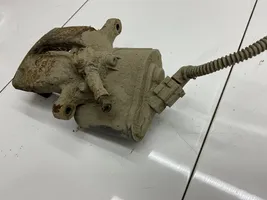 Volkswagen Tiguan Rear brake caliper 