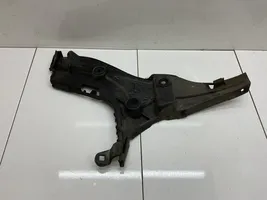 Audi A3 S3 8V Soporte de montaje del parachoques trasero 8V4807378