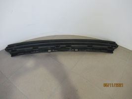 Citroen C5 Grotelės viršutinės 9682331677