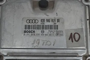 Audi A4 S4 B5 8D Moottorin ohjainlaite/moduuli 038906019BR