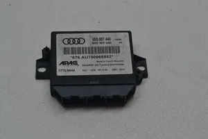 Audi A8 S8 D3 4E Pysäköintitutkan (PCD) ohjainlaite/moduuli 8K0907440