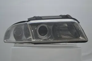 Audi A4 S4 B5 8D Priekšējais lukturis 8D0941004AN