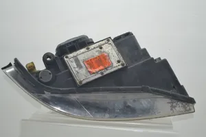 Audi A4 S4 B5 8D Lampa przednia 8D0941003A