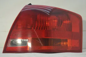 Audi A4 S4 B7 8E 8H Luci posteriori 8E9945096C