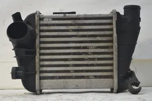 Audi A4 S4 B7 8E 8H Chłodnica powietrza doładowującego / Intercooler 8E0145805AD