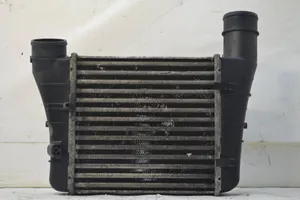 Audi A4 S4 B7 8E 8H Radiatore intercooler 8E0145805AA