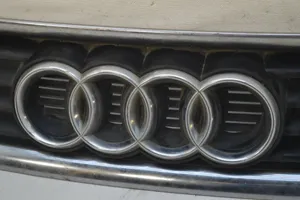 Audi A6 Allroad C5 Priekšējais režģis 4Z7853651