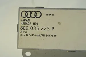 Audi A4 S4 B7 8E 8H Wzmacniacz anteny 8E9035225P