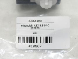 Mitsubishi ASX Jarrupolkimen anturin kytkin 8624A002